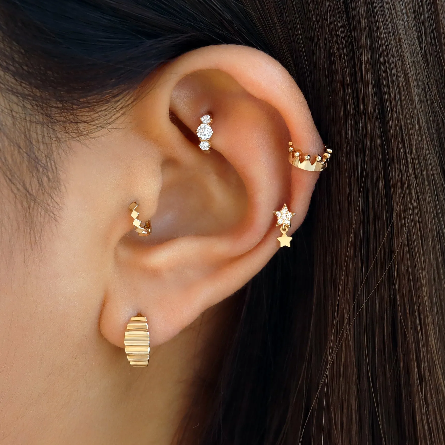 Crown Huggie Hoop- 14K Gold