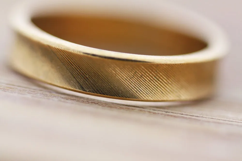 Textured Wedding Gold ring